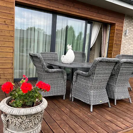 Poilsio Oaze Kunigiskese * 팔랑가